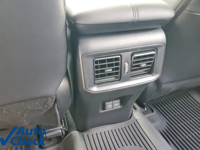 Used 2025 Toyota RAV4 Limited w/ Advanced Technology Package AWD/4WD image 16