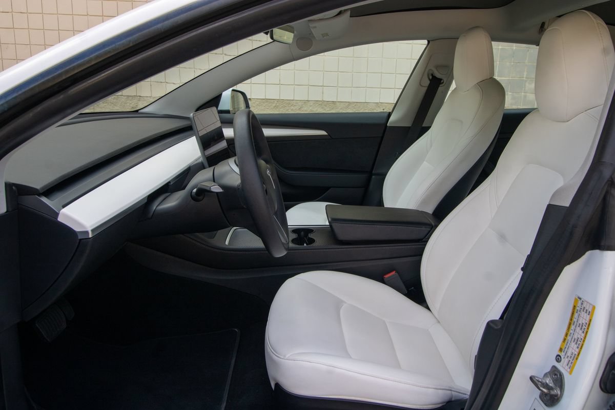 Used 2022 Tesla Model 3 Long Range AWD/4WD image 13