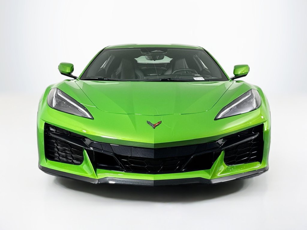 Used 2026 Chevrolet Corvette Z06 RWD image 8