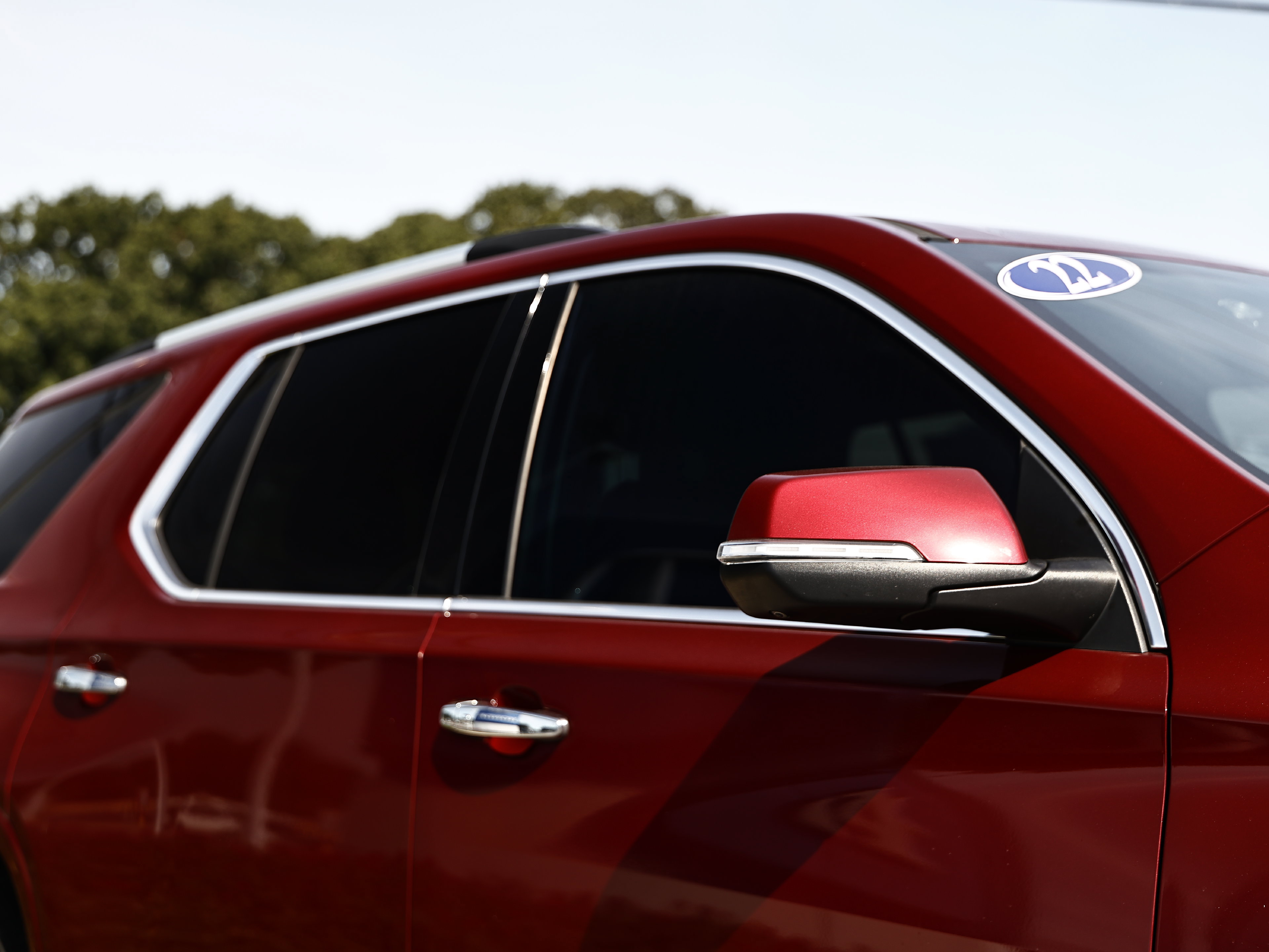 Used 2022 Chevrolet Traverse High Country w/ LPO, Floor Liner Package AWD/4WD image 12
