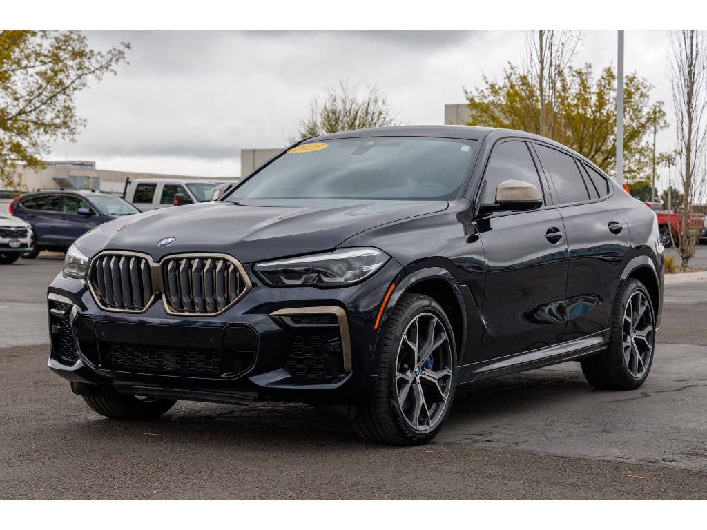 Used 2023 BMW X6 M50i w/ Parking Assistance Package image 7