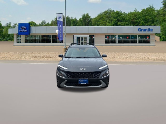 Used 2023 Hyundai Kona SEL AWD/4WD image 2