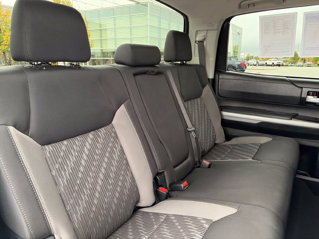 Used 2018 Toyota Tundra SR5 AWD/4WD image 36