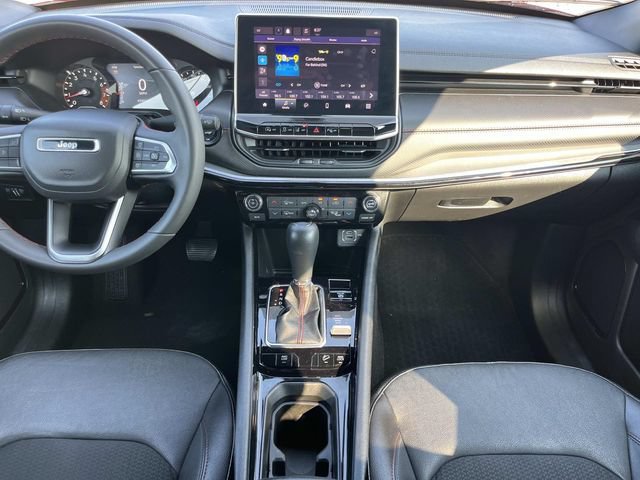 Used 2024 Jeep Compass Trailhawk AWD/4WD image 18
