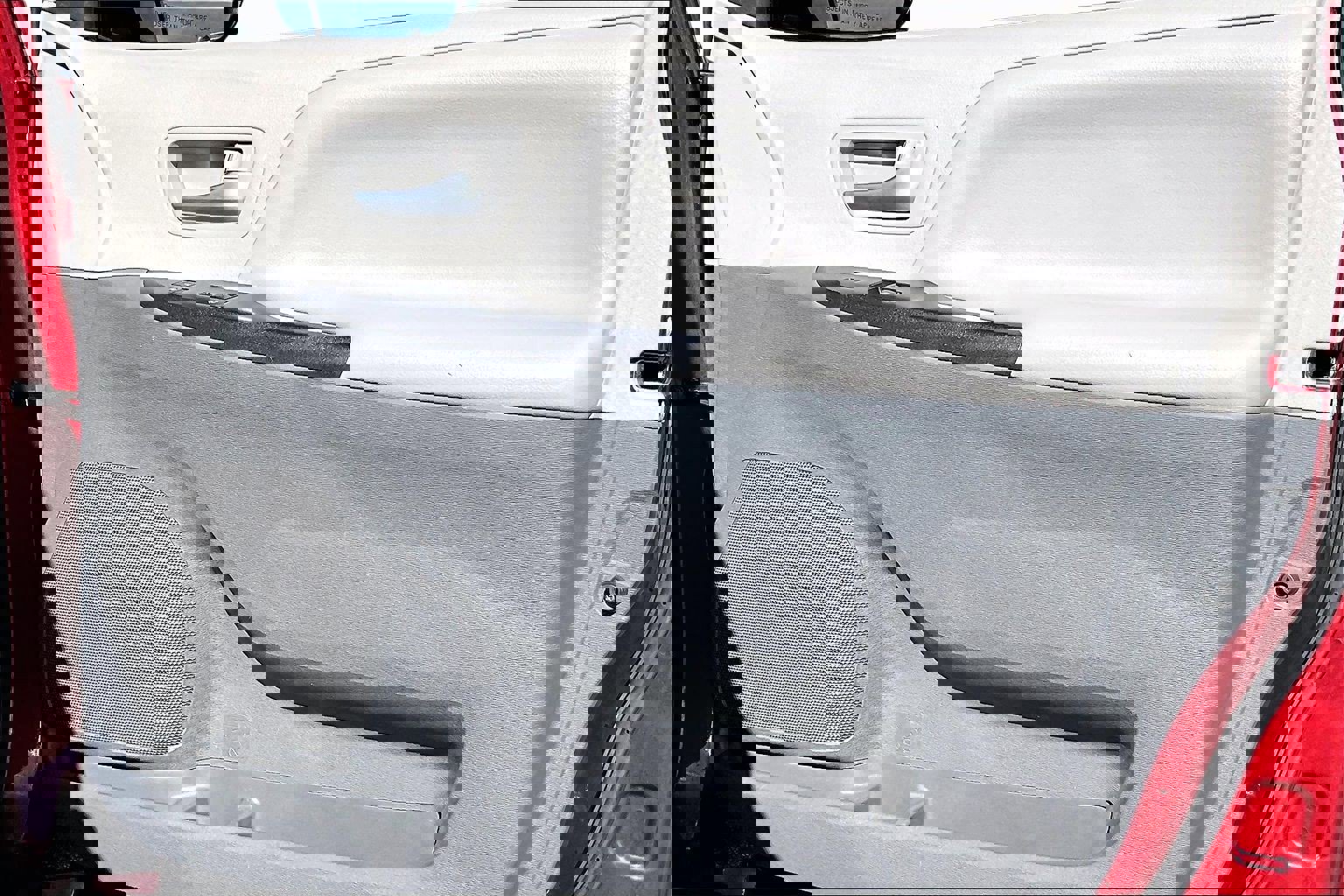 Used 2018 Toyota Sienna LE image 17