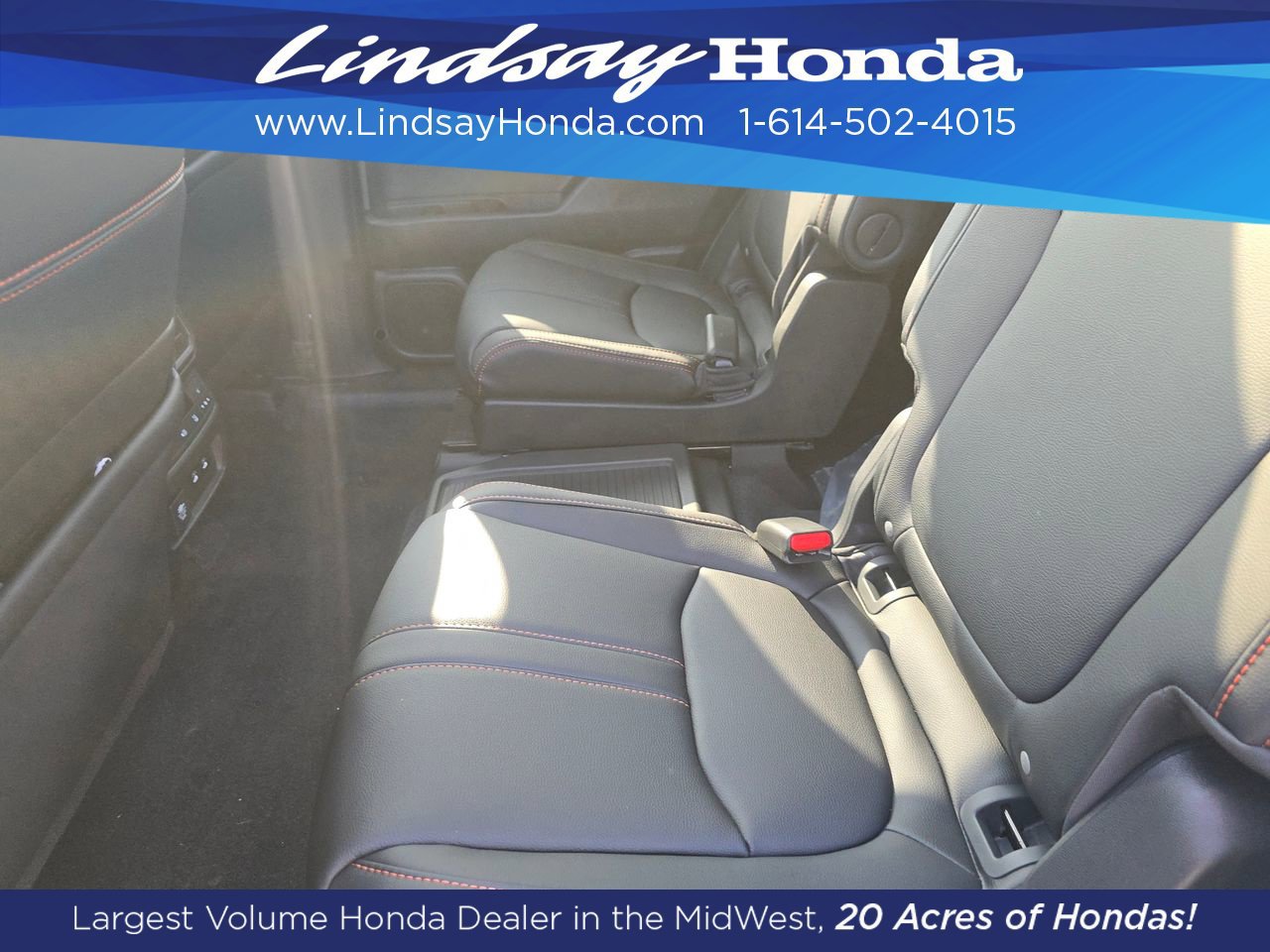 New 2026 Honda Pilot TrailSport image 3