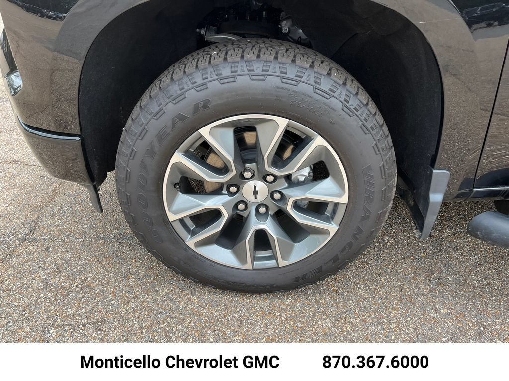 New 2026 Chevrolet Silverado 1500 RST w/ Convenience Package II AWD/4WD image 30