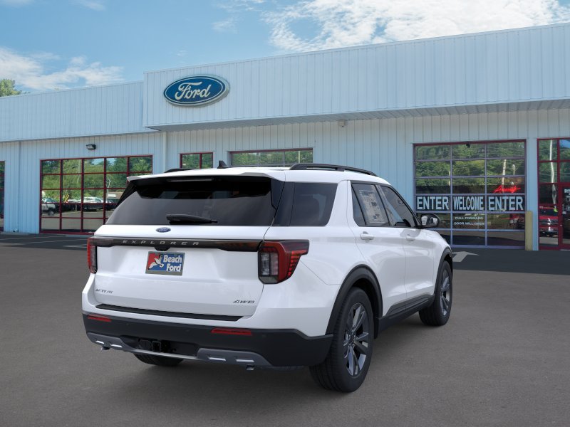 Used 2026 Ford Explorer Active w/ Active Comfort Package AWD/4WD image 8