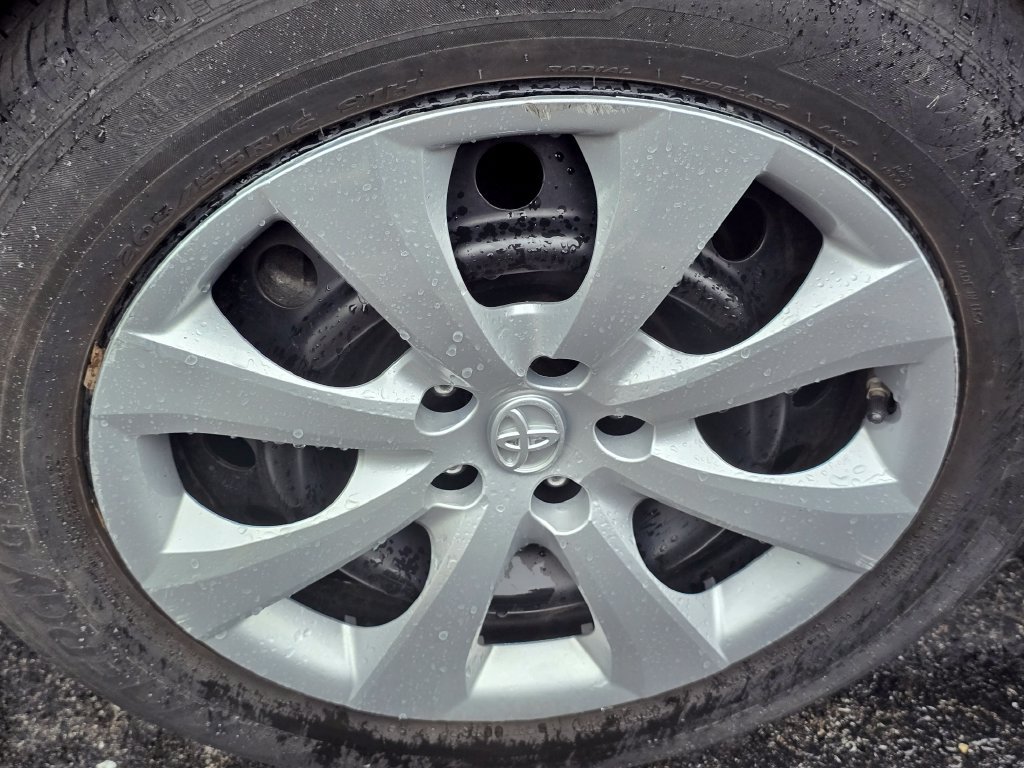 Certified 2022 Toyota Corolla LE w/ Carpet Mat Package (TMS) FWD image 24