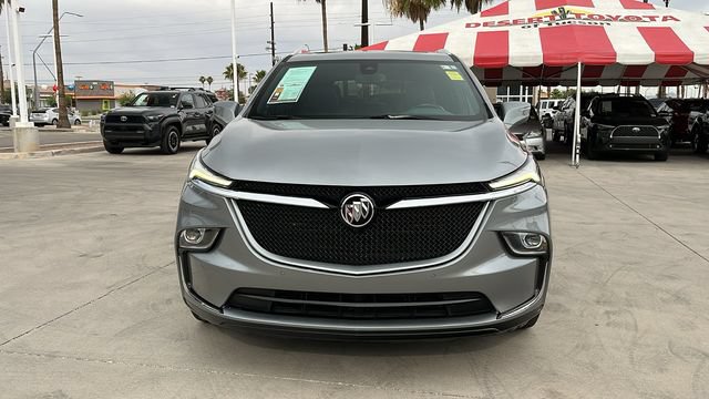 Used 2023 Buick Enclave Essence w/ Experience Buick Package FWD image 2