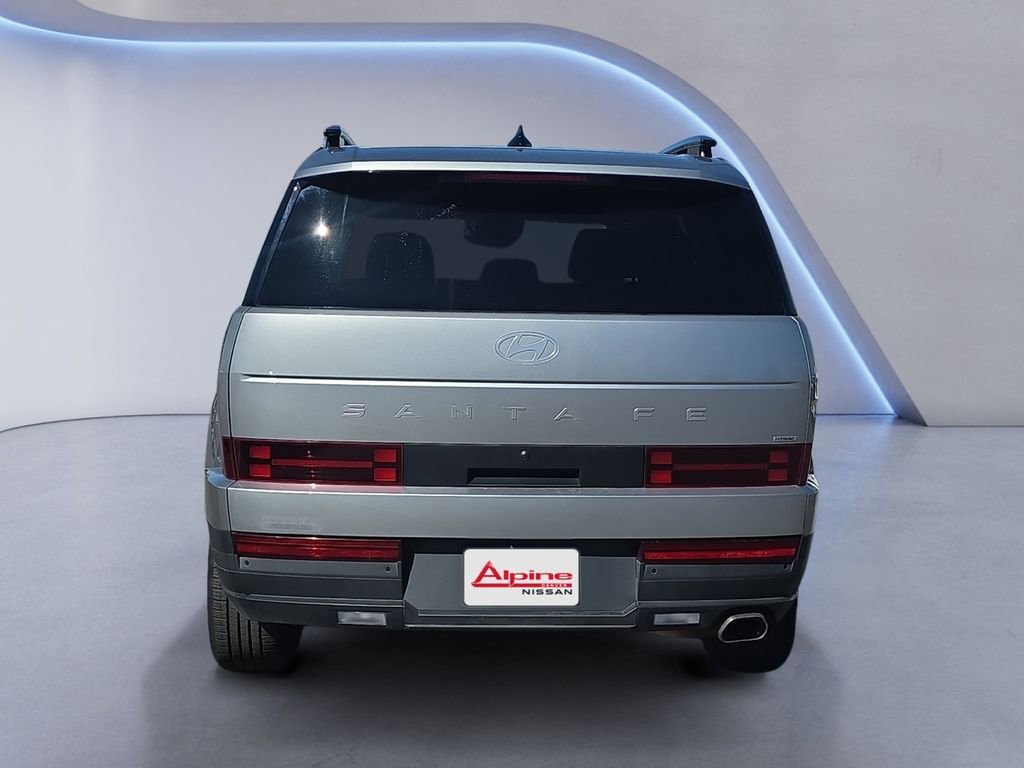 Used 2024 Hyundai Santa Fe SEL image 4