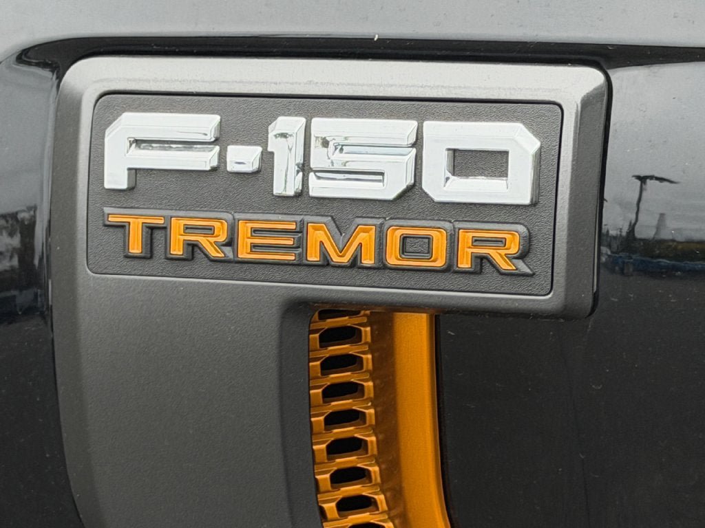 Used 2026 Ford F150 Tremor w/ Equipment Group 402B MID AWD/4WD image 35
