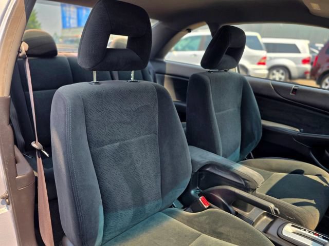 Used 2004 Honda Civic LX image 33