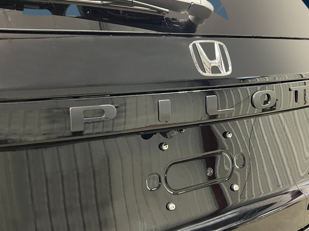 New 2026 Honda Pilot Black Edition image 10