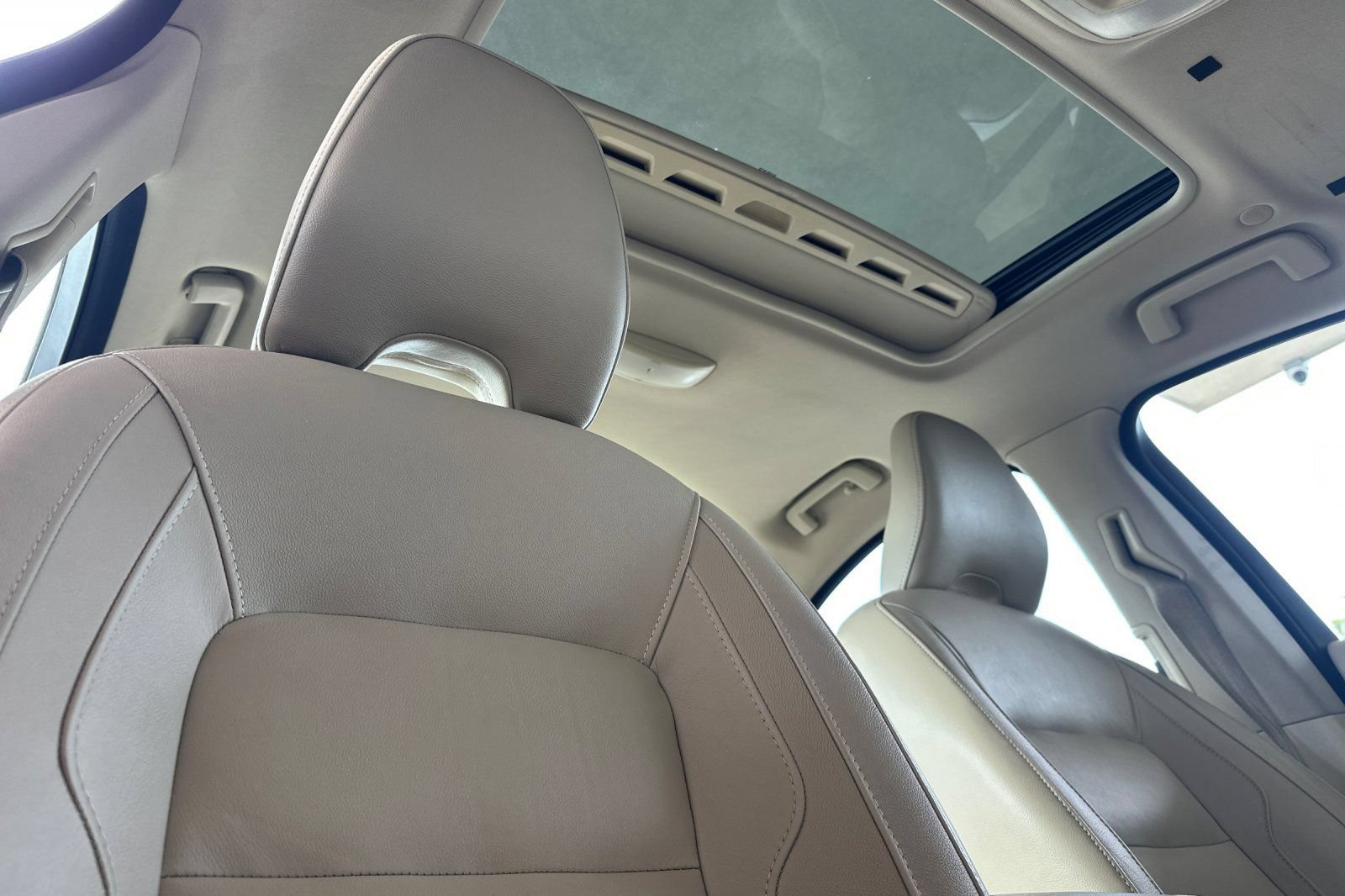 Used 2016 Volvo S80 T5 w/ Convenience Package FWD image 16