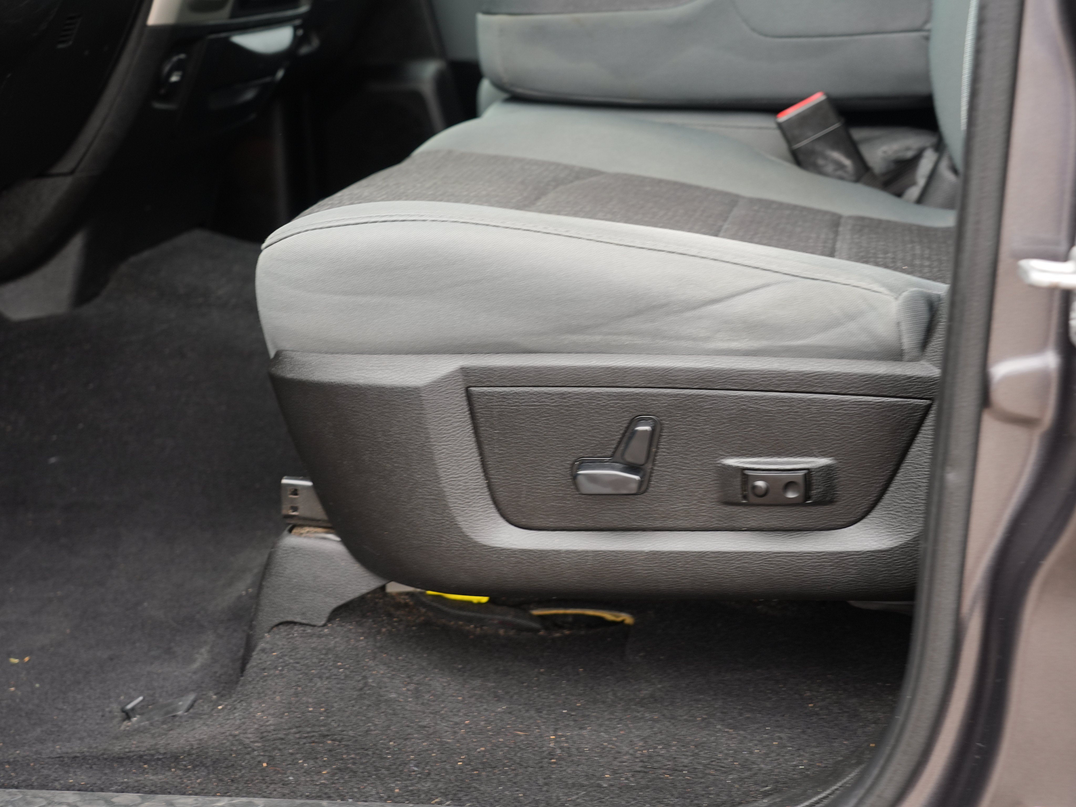 Used 2019 RAM 1500 Big Horn AWD/4WD image 15