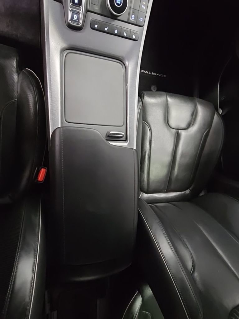 Used 2024 Hyundai Palisade Calligraphy image 25