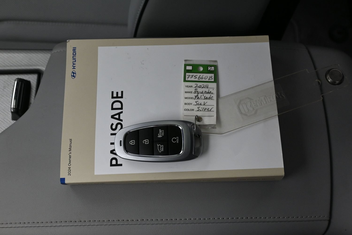 Used 2024 Hyundai Palisade SEL w/ Premium Package FWD image 20
