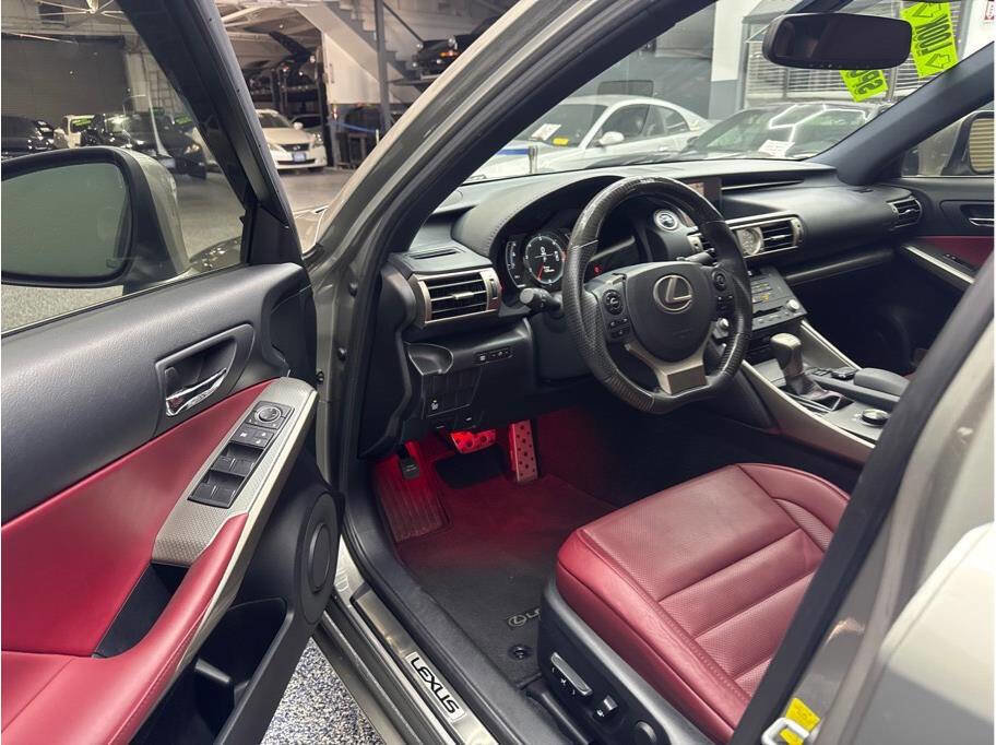 Used 2015 Lexus IS 350 w/ F-Sport Package RWD image 11