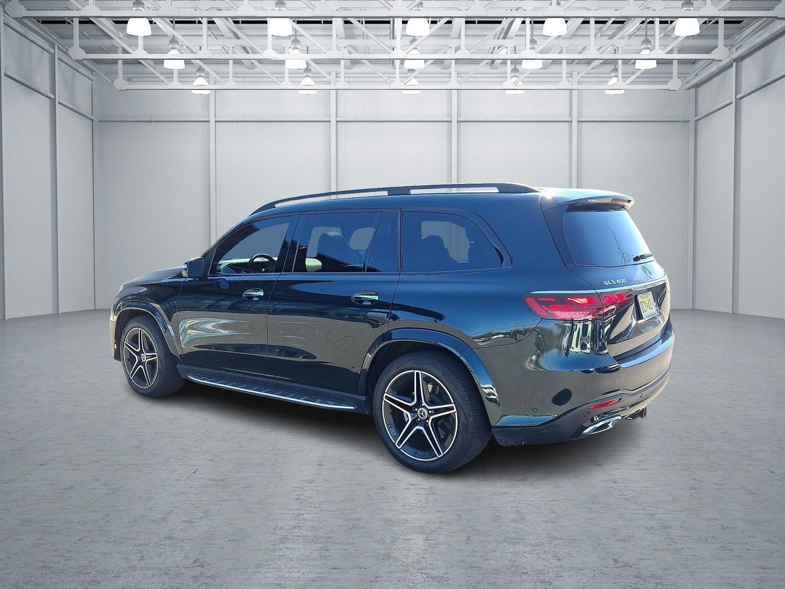 Certified 2025 Mercedes-Benz GLS 450 4MATIC image 5