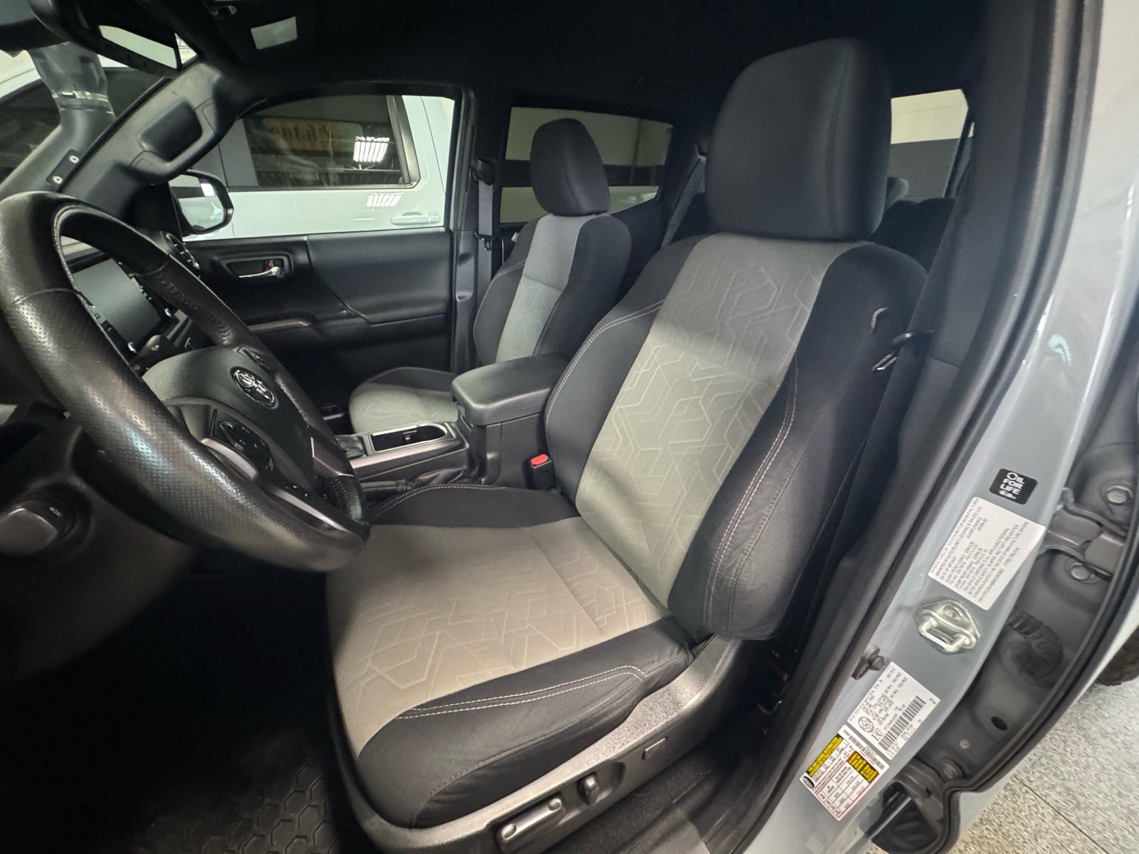 Used 2021 Toyota Tacoma TRD Sport AWD/4WD image 17