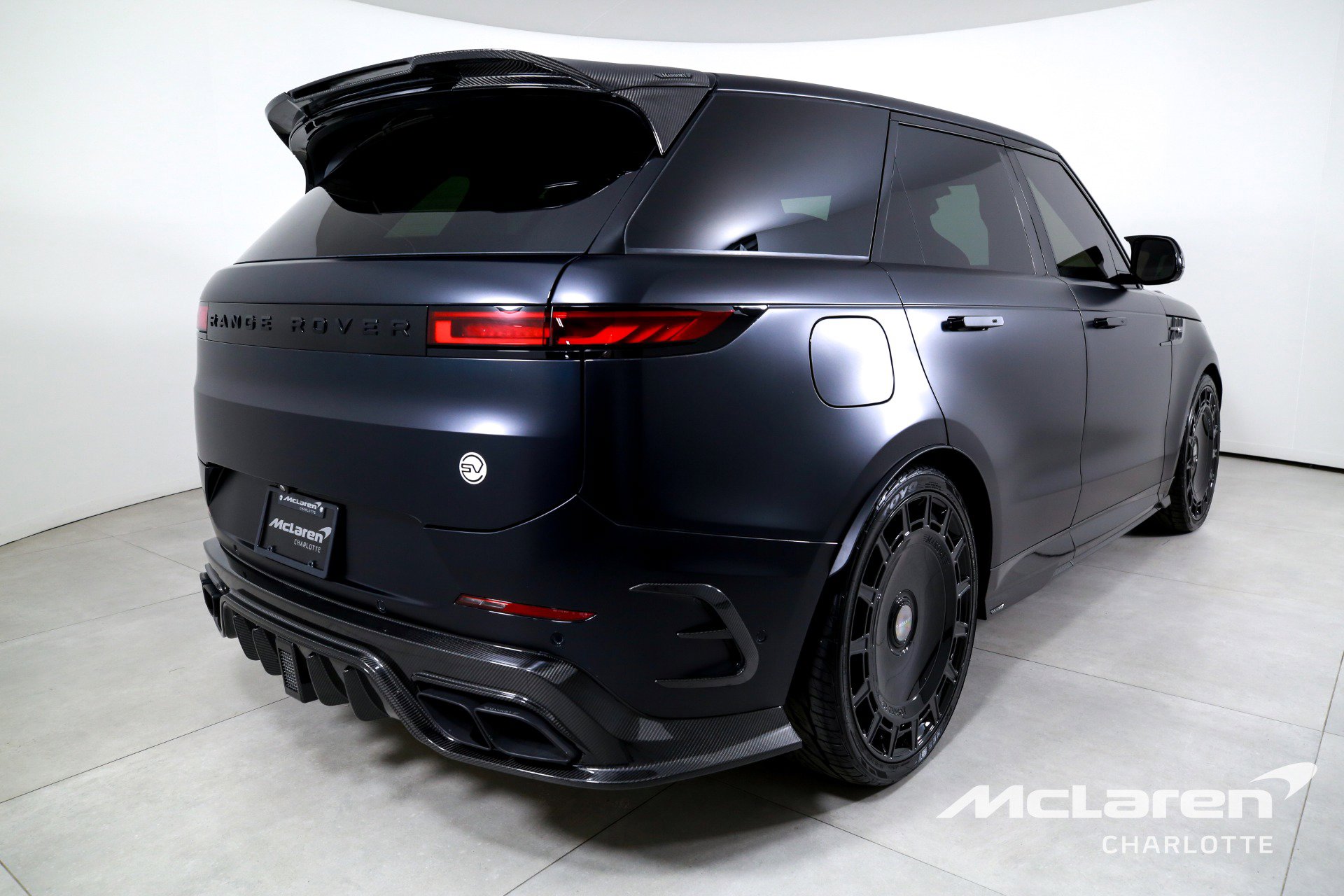 Used 2025 Land Rover Range Rover Sport SV Edition Two image 8