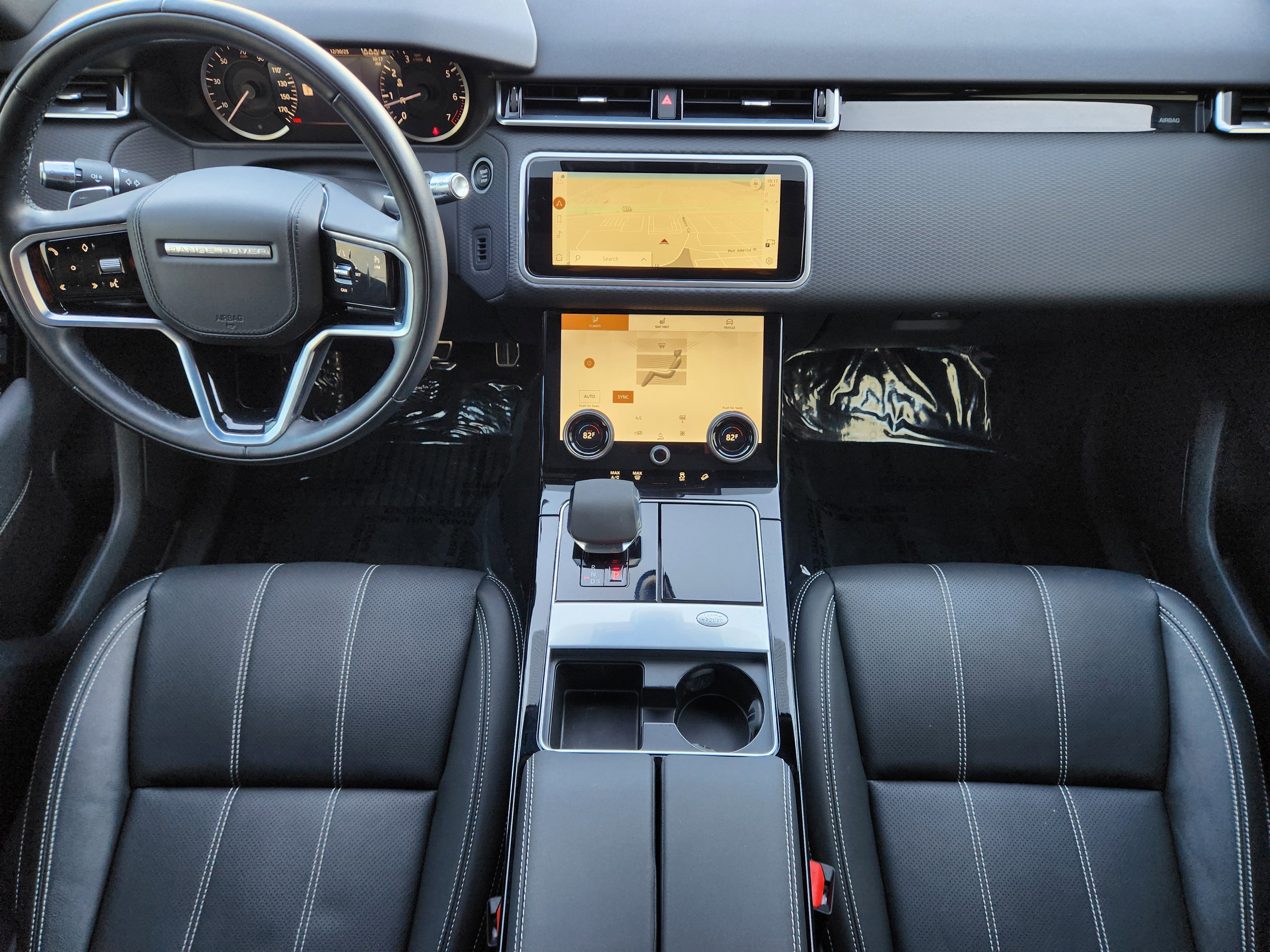 Certified 2022 Land Rover Range Rover Velar R-Dynamic S image 27