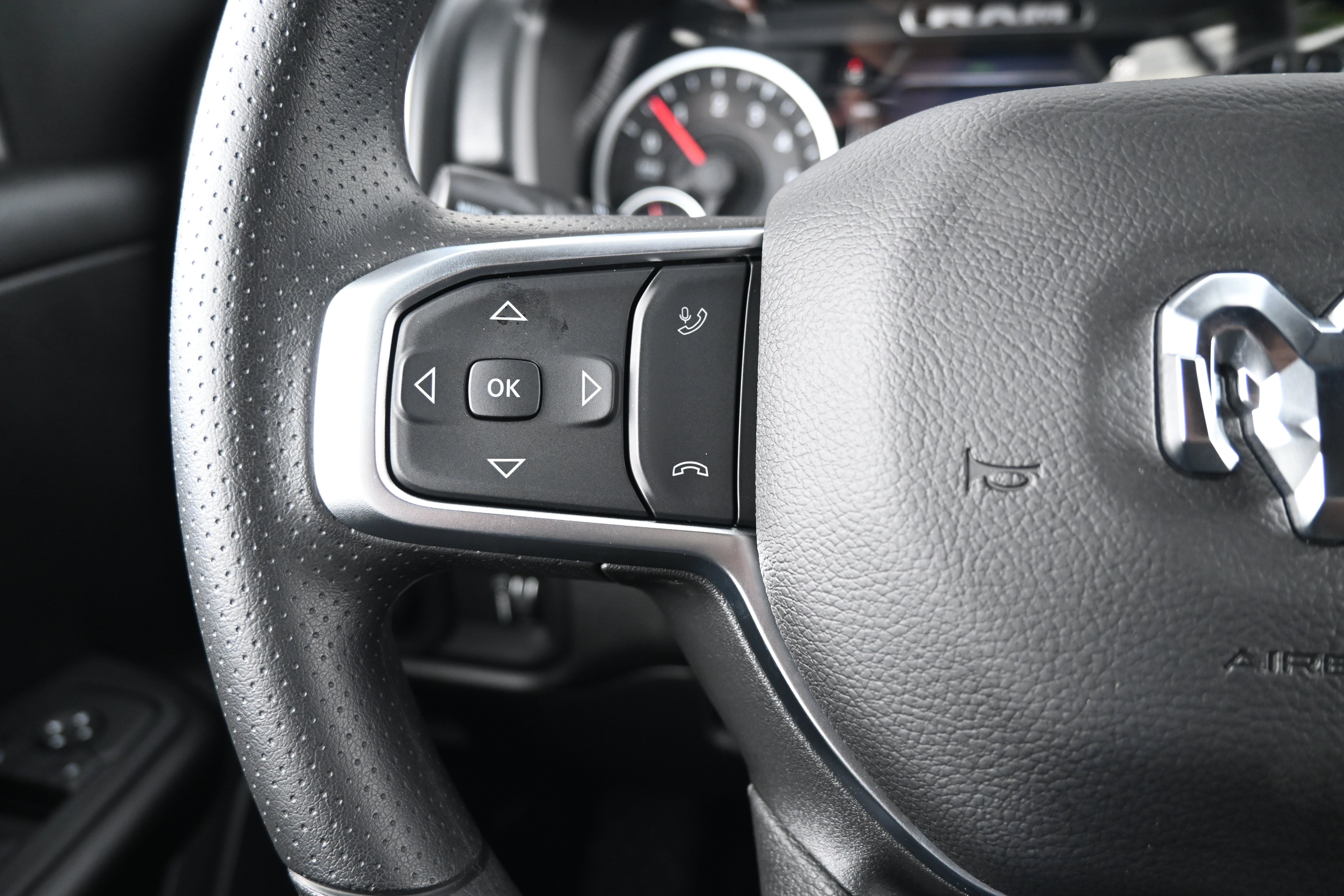 New 2026 RAM 1500 Express AWD/4WD image 18