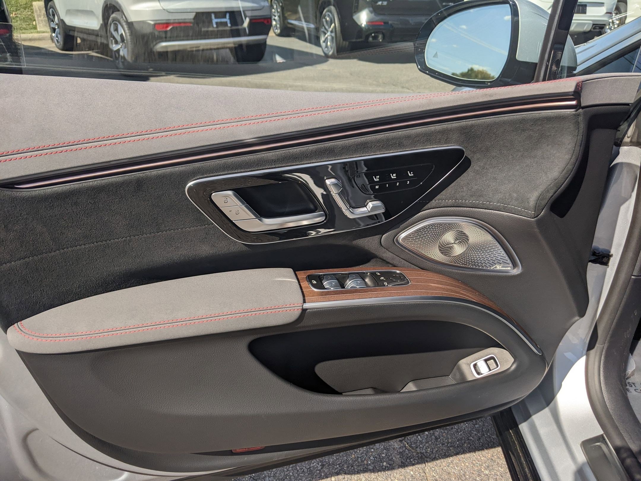 Certified 2023 Mercedes-Benz EQS 580 4MATIC Sedan image 12