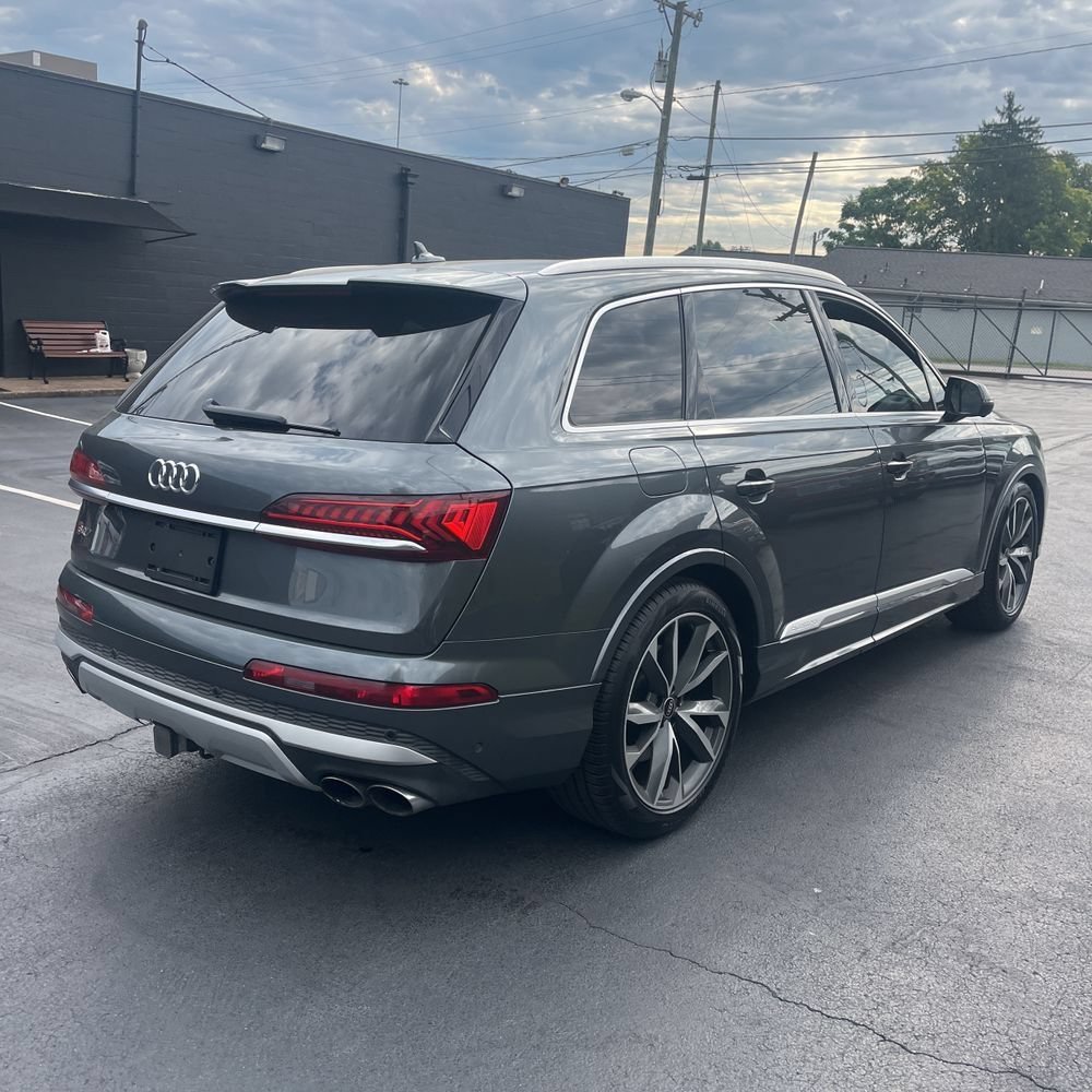 Used 2021 Audi SQ7 Premium Plus AWD/4WD image 3