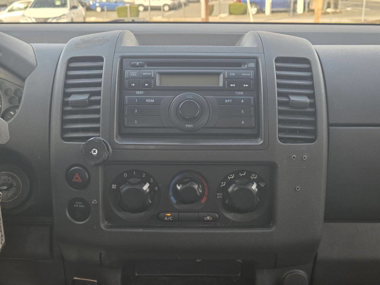 Used 2008 Nissan Frontier XE w/ XE Preferred Pkg image 22