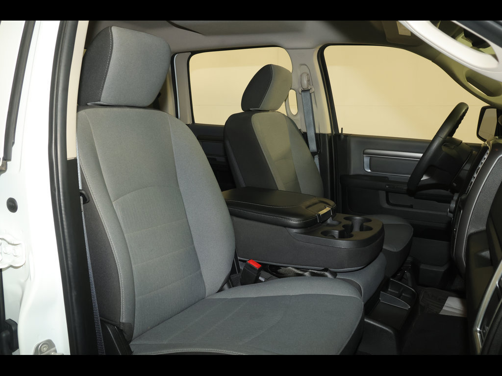 Used 2023 RAM 1500 Classic SLT w/ Electronics Group AWD/4WD image 13