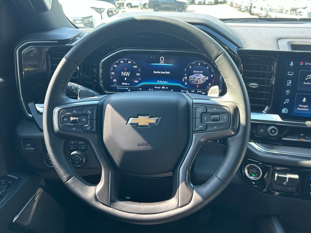 Used 2024 Chevrolet Silverado 1500 High Country AWD/4WD image 18