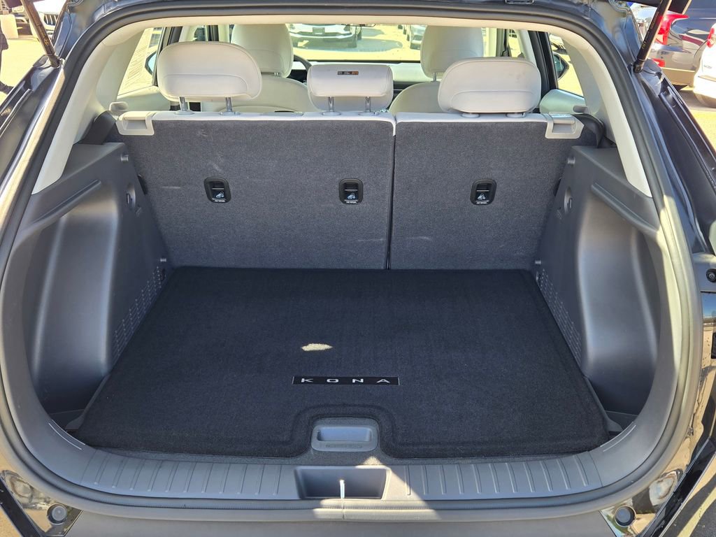 Certified 2025 Hyundai Kona SE AWD/4WD image 20