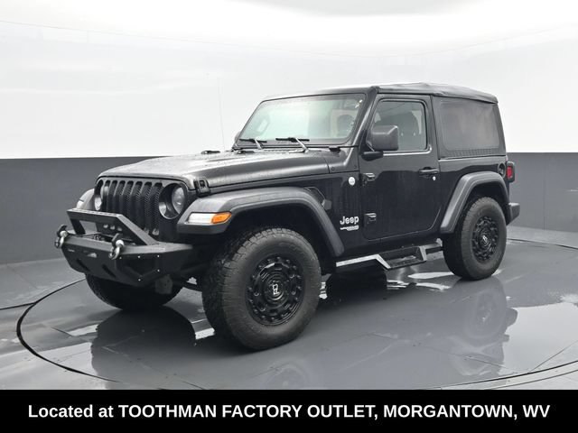 Used 2021 Jeep Wrangler Sport AWD/4WD image 2