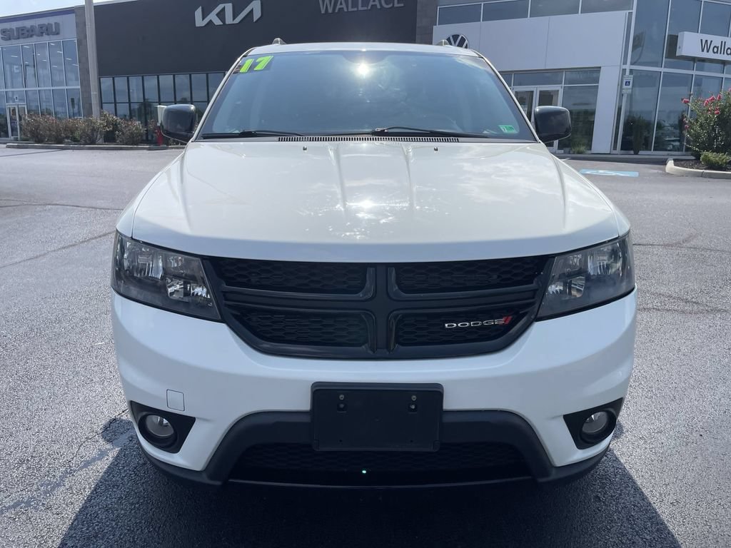 Used 2017 Dodge Journey GT AWD/4WD image 2