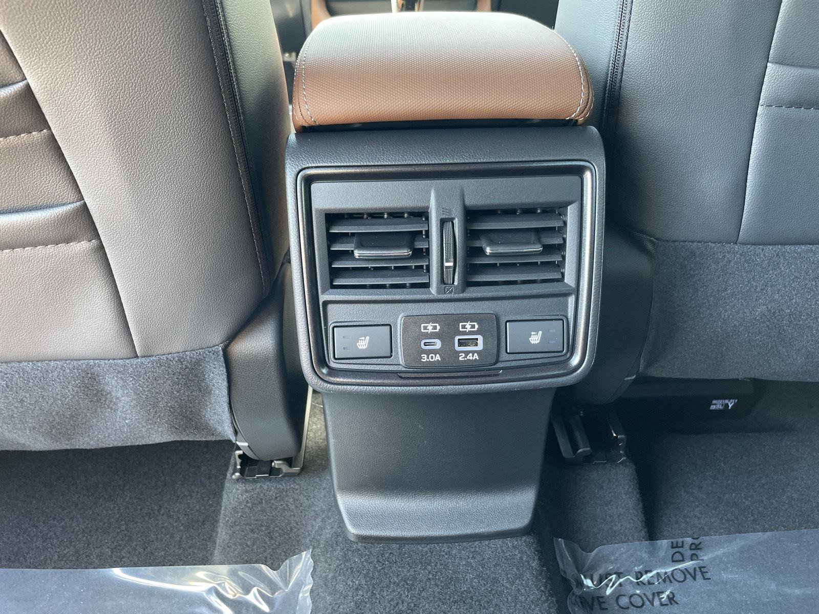 Certified 2025 Subaru Forester Touring AWD/4WD image 17