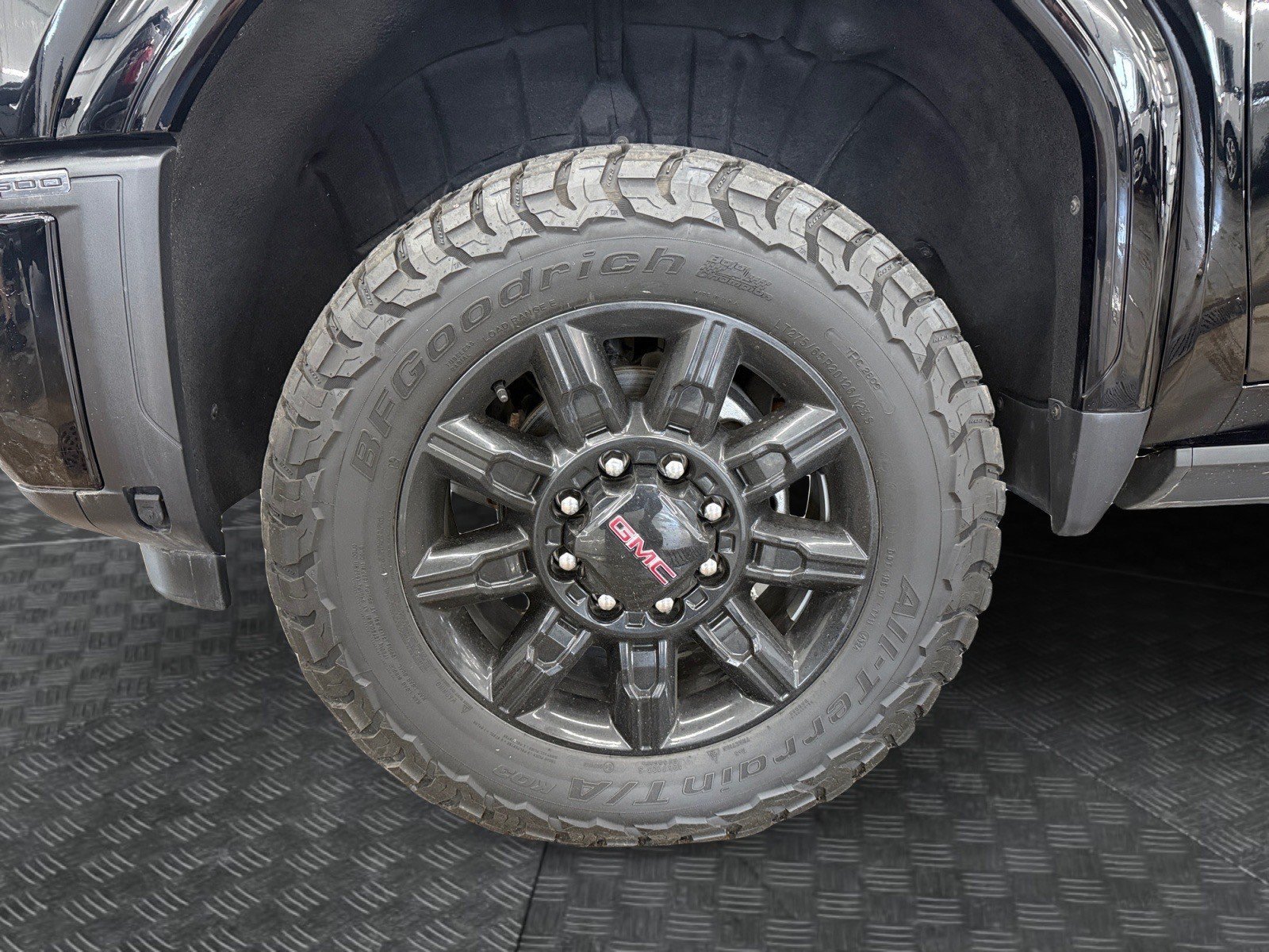 Used 2025 GMC Sierra 2500 AT4 w/ AT4 Premium Plus Package AWD/4WD image 37