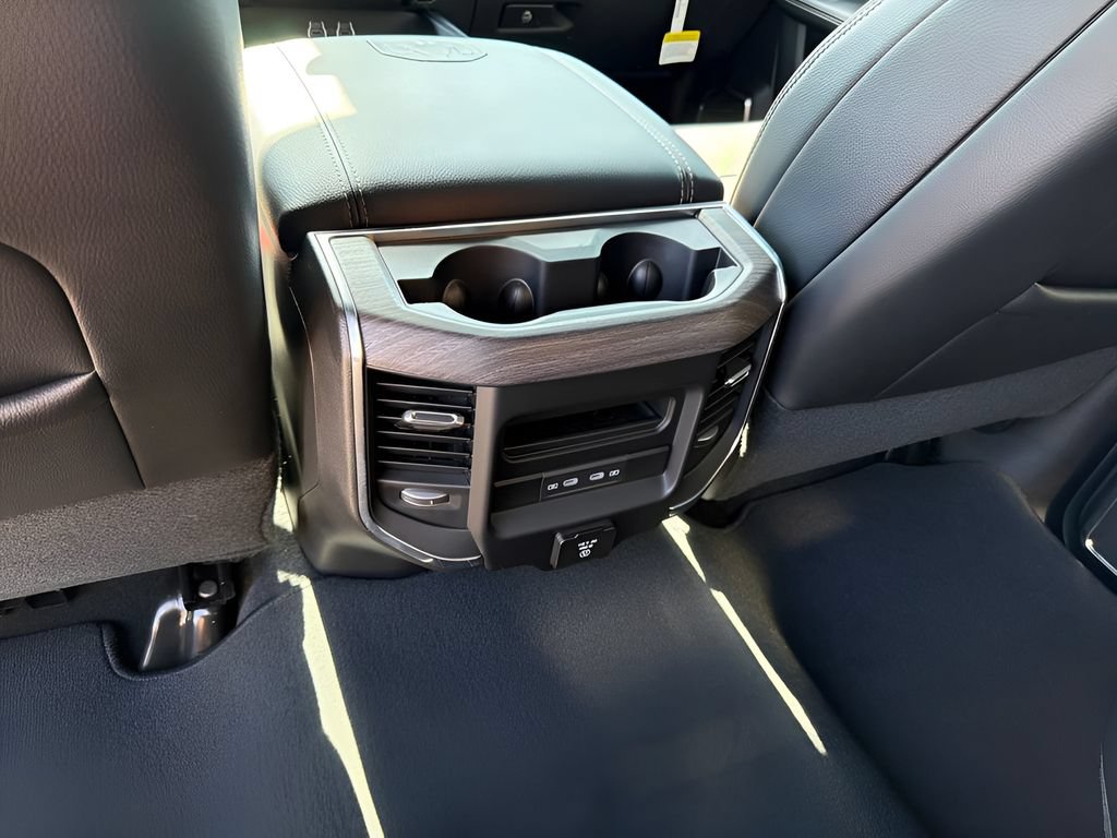 New 2026 RAM 2500 Laramie w/ Night Edition AWD/4WD image 34