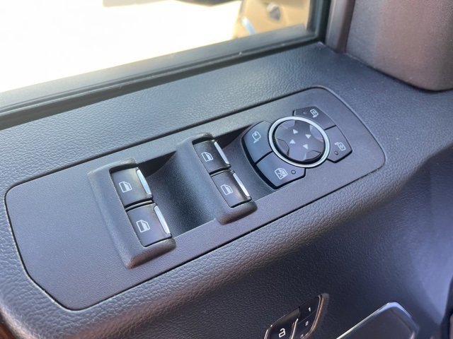 Used 2016 Ford F150 Lariat w/ Equipment Group 502A Luxury image 15