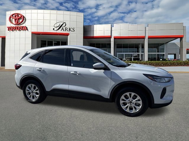 Used 2025 Ford Escape Active video 1