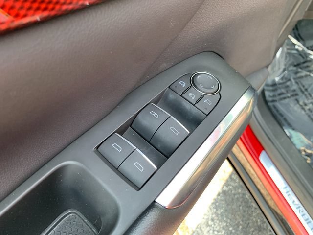 Used 2024 Chevrolet Traverse RS w/ LPO, Floor Liner Package AWD/4WD image 12
