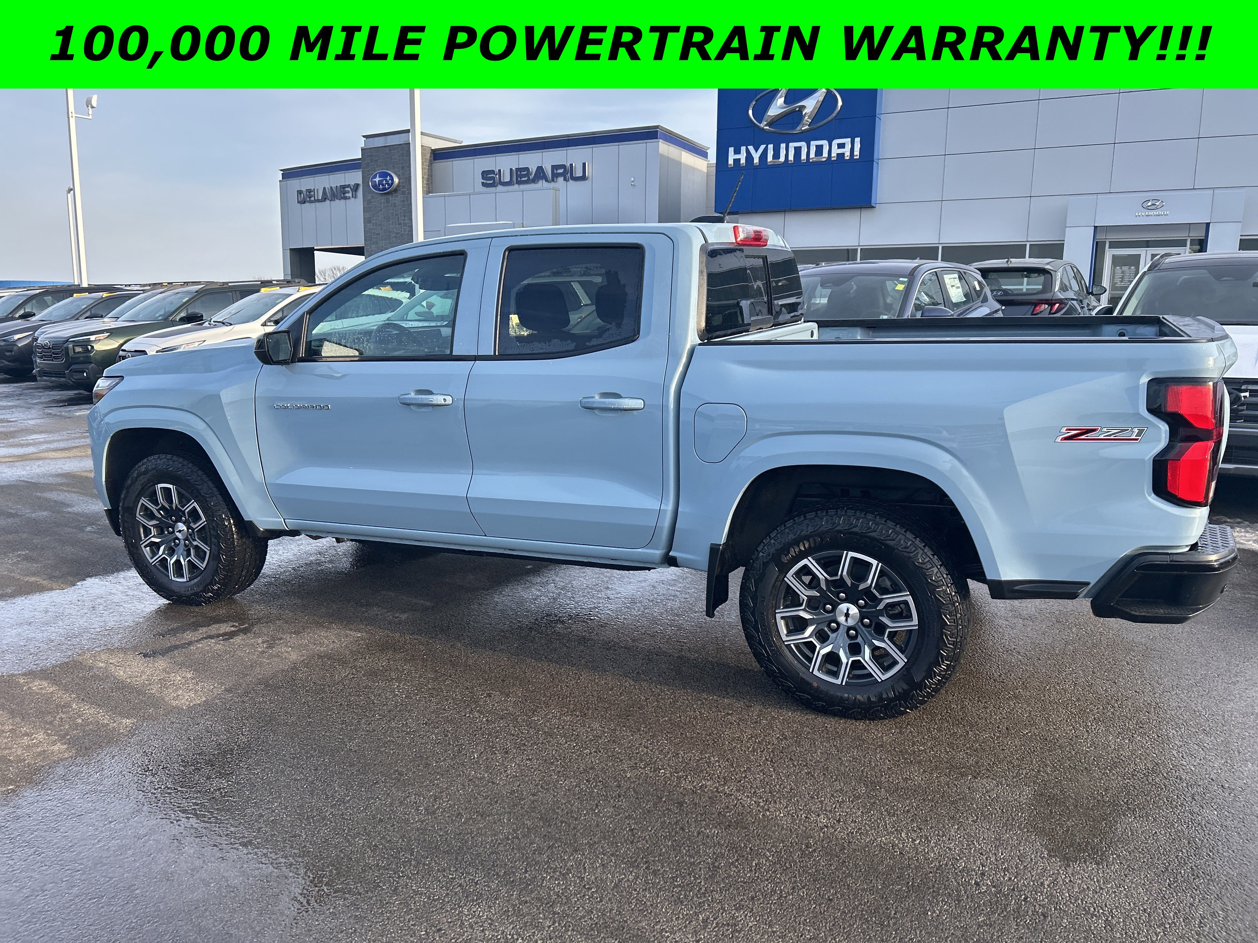 Used 2025 Chevrolet Colorado Z71 w/ Z71 Convenience Package 2 image 9