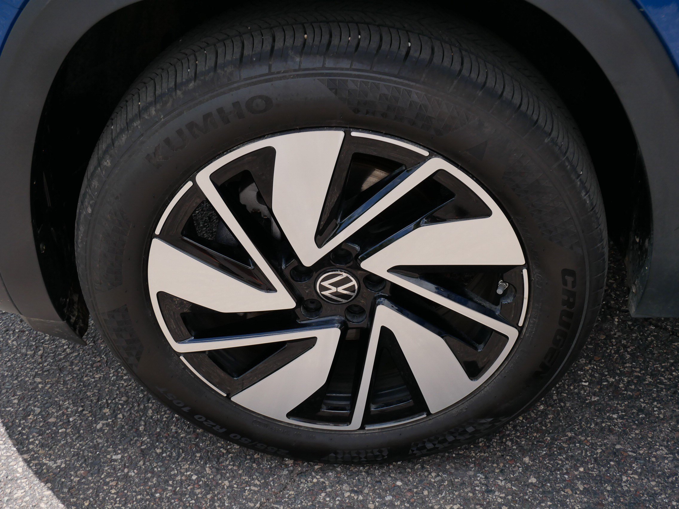Certified 2025 Volkswagen Atlas SEL AWD/4WD image 15