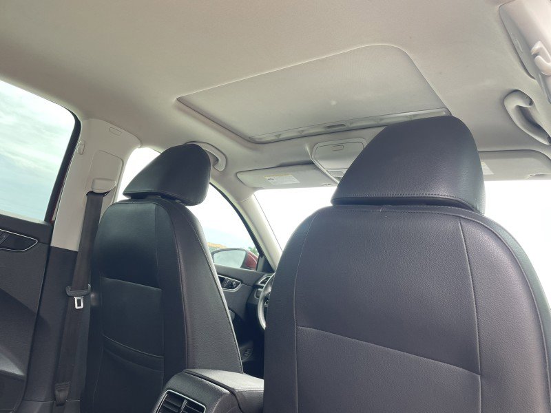 Used 2017 Volkswagen Passat 1.8T SE FWD image 12