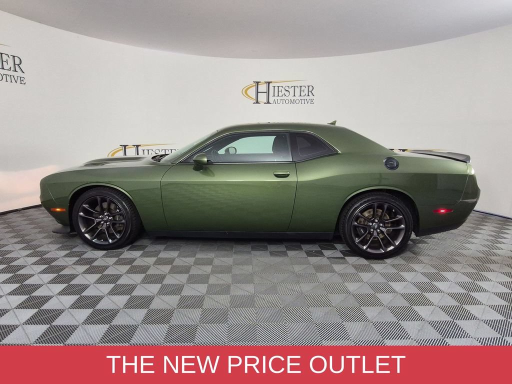 Used 2022 Dodge Challenger R/T Scat Pack RWD image 7