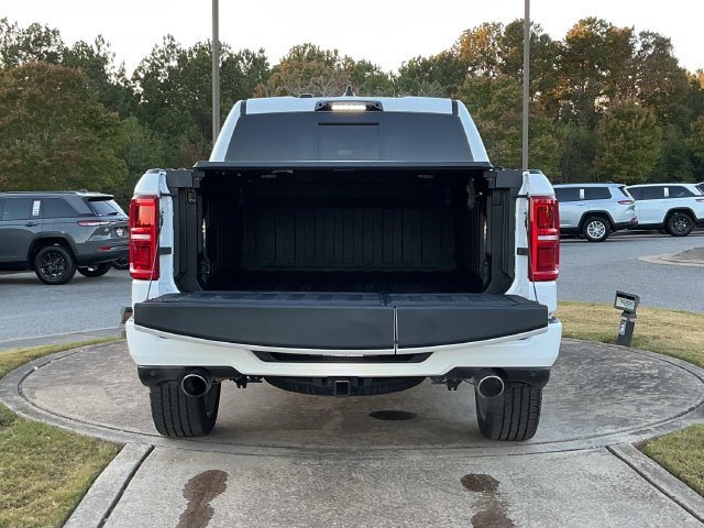 Used 2025 RAM 1500 Tungsten AWD/4WD image 29