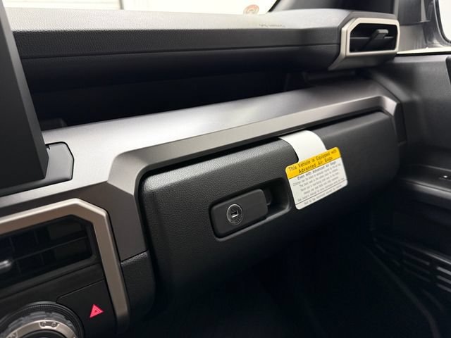New 2026 Toyota 4Runner SR5 AWD/4WD image 24