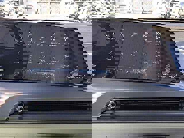 New 2026 Cadillac Vistiq Sport image 16