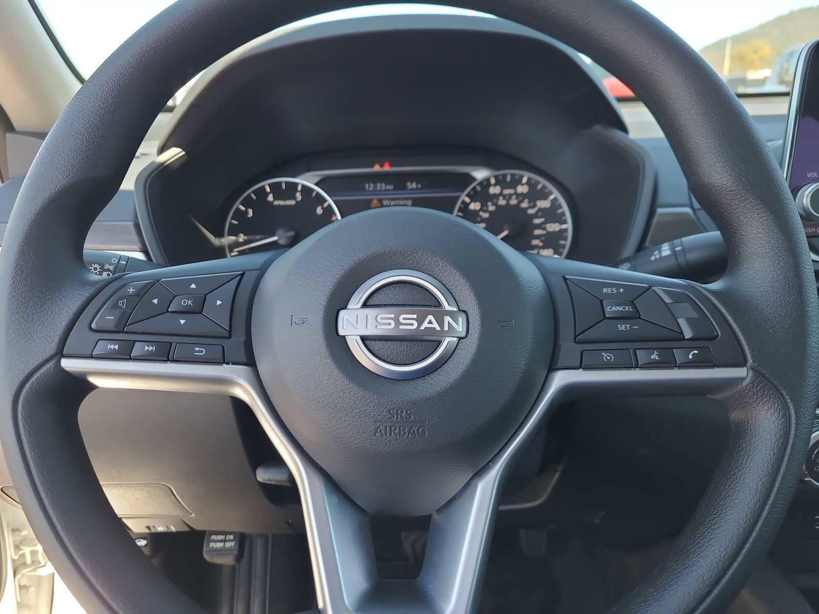 Used 2025 Nissan Altima 2.5 SV FWD image 23